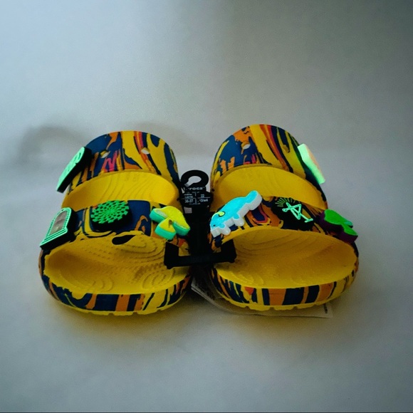 New Crocs x Diplo Classic Sandals - Picture 11 of 13